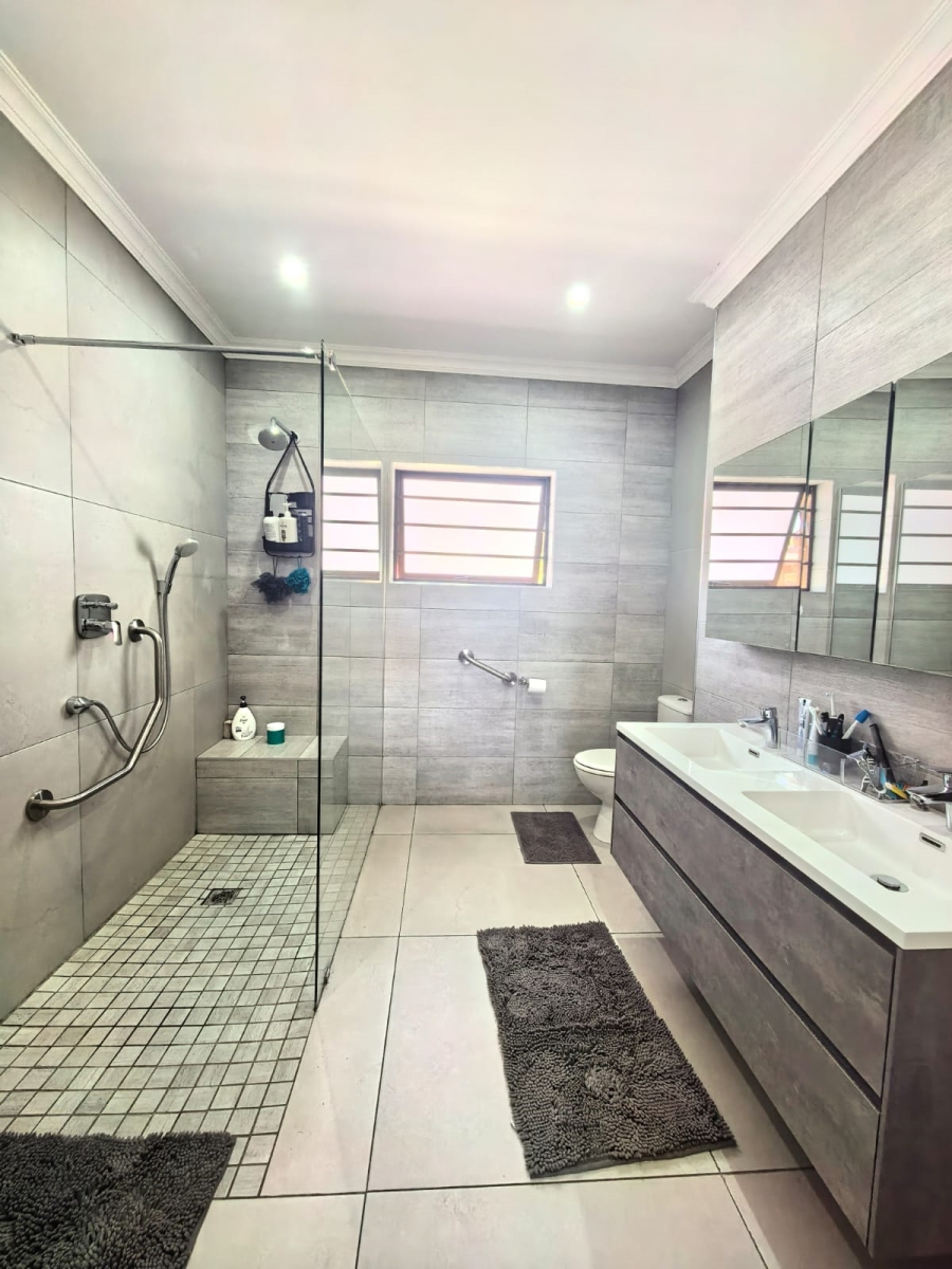 3 Bedroom Property for Sale in Vaalpark Free State